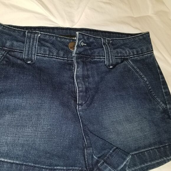 Harper Regular Wash Denim Jean's Shorts Sz 26 - Picture 3 of 15